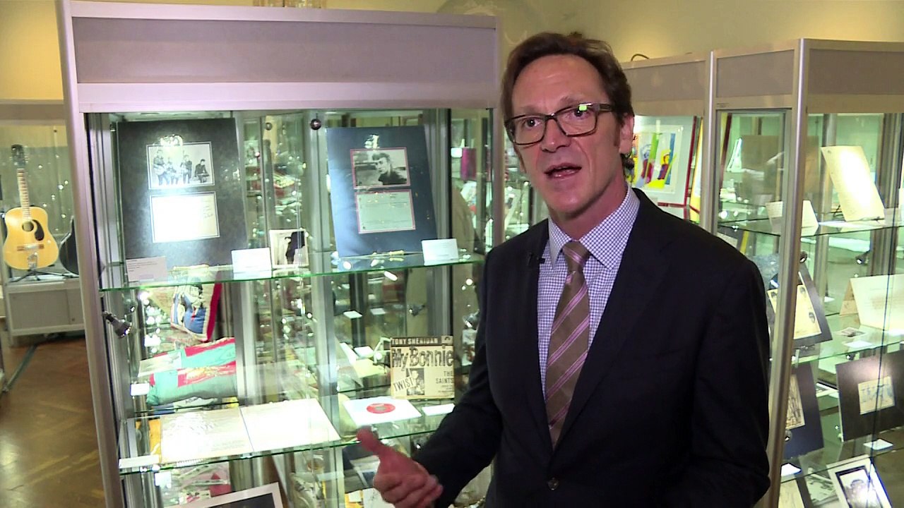 Erster Beatles-Plattenvertrag kommt unter den Hammer