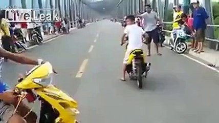 Is This The Most Annoying Drag Race Ever ?