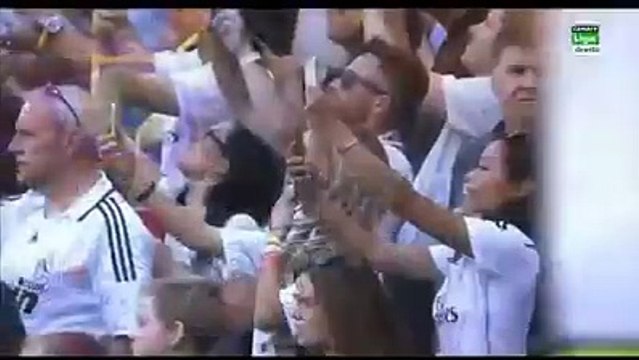 فيديو رونالدو يدخل مع الطفل السوري إلى مباراة غرناطة