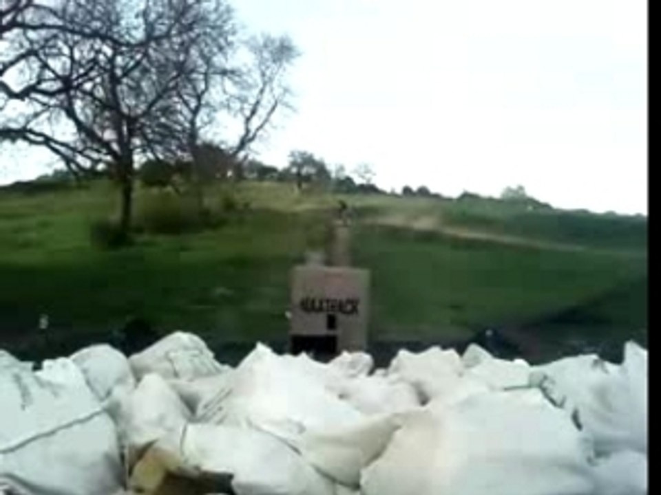Foam_Pit bugs boarding