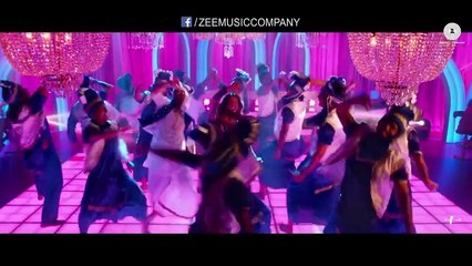 Jugni Peeke Tight Hai  Full Video HD  Kanika Kapoor, Divya Kumar & Sukriti Kakkar