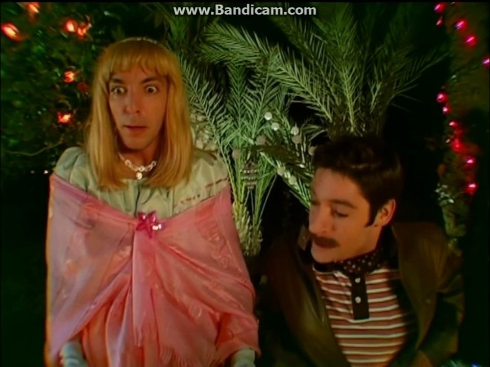 En vacances à Marrakech - 1212 - Samantha oups ! par Sophiekarine