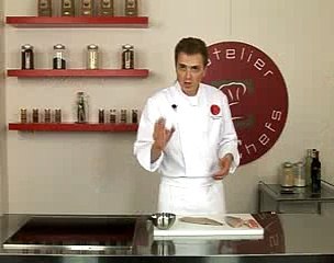 Désarêter un filet de poisson