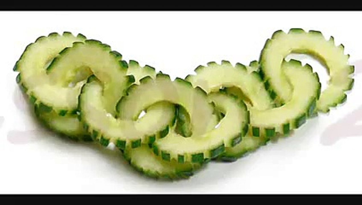 Free vegetable carving course cucumber chain - Darmowy kurs carvingu łańcuszek z ogórka (1)
