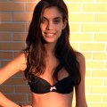 Sara Sampaio relève le défi du Ice Bucket Challenge