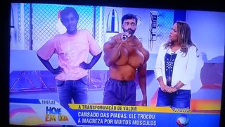 Bodybuilder using Synthol and Steriods