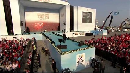 "Cici çocuk, siz kimi aldatıyorsunuz?"