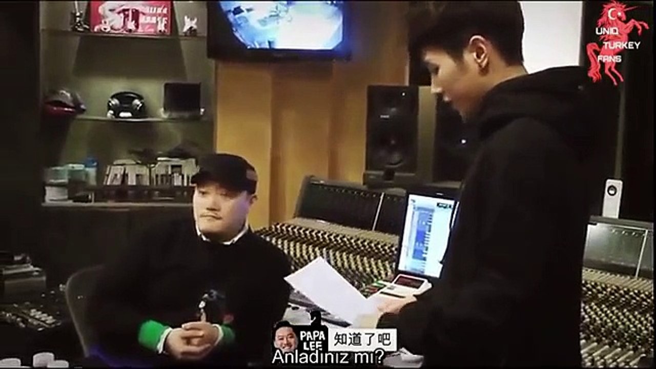 UNIQ Life - Wenhan (Türkçe Altyazılı)