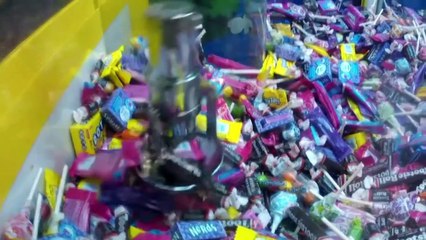 A Public Service Announcement About Kids And Claw Machines