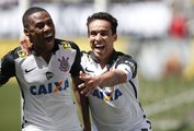 Jadson decide clássico polêmico e Corinthians vence Santos na Arena