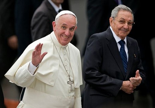 Pope Francis Meets Fidel Castro After Mass in Cuba