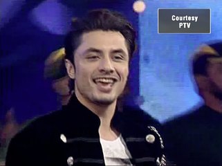 Ali Zafar sings Pakistan Super League anthem (Full Song)  Ab Khel Kay Dikha