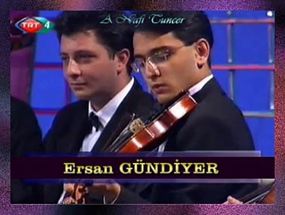 Ersan GÜNDİYER (Keman) *Rast Taksim*