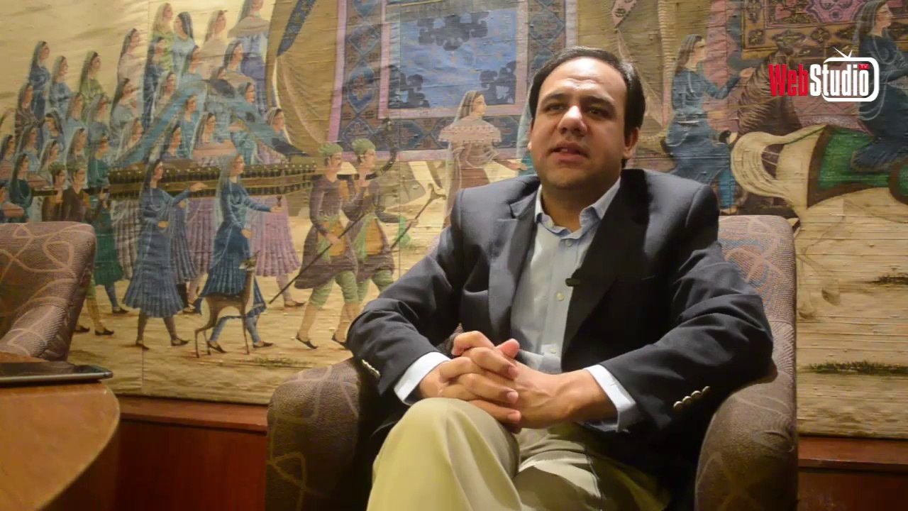 MIT Tech Review Comes to Pakistan!