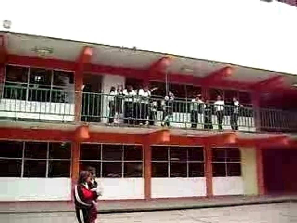 BomBa APEstoSA