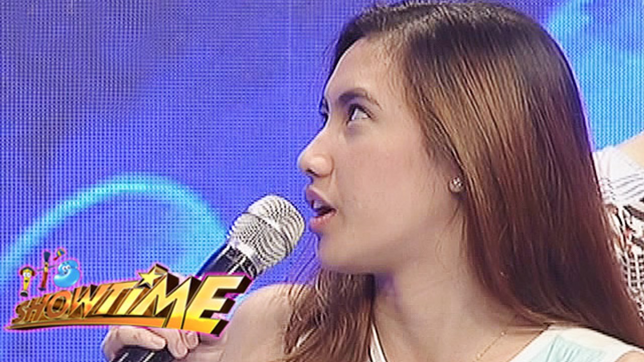 It's Showtime: Pastillas Girl meets Topher's ex girlfriend