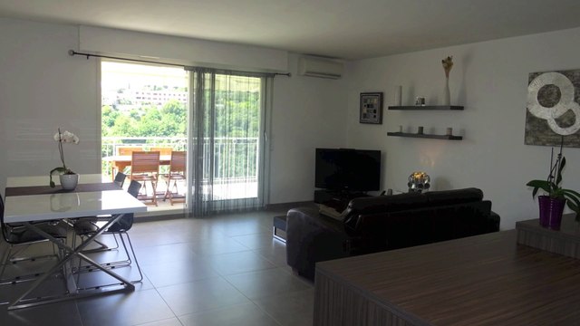 NICE Vente Appartement 102 m² au dernier étage - Terrasse de 18 m²