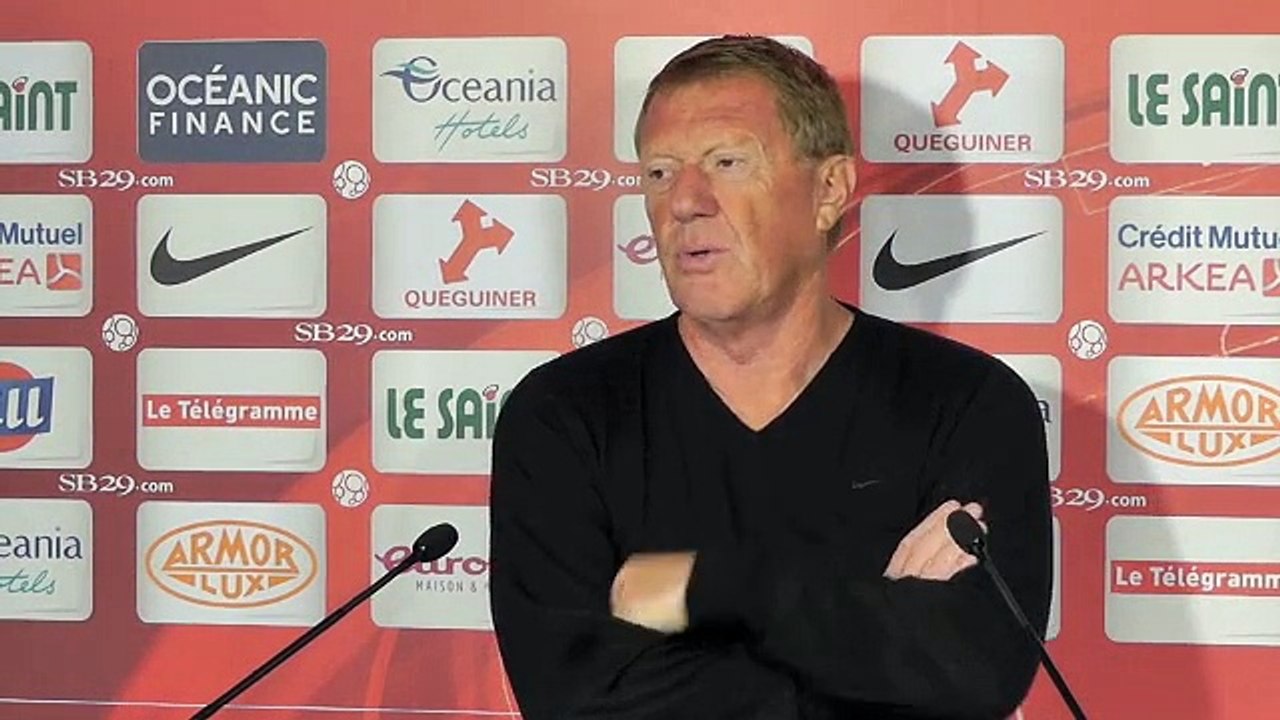 Brest - Niort : Conférence de presse d'avant-match