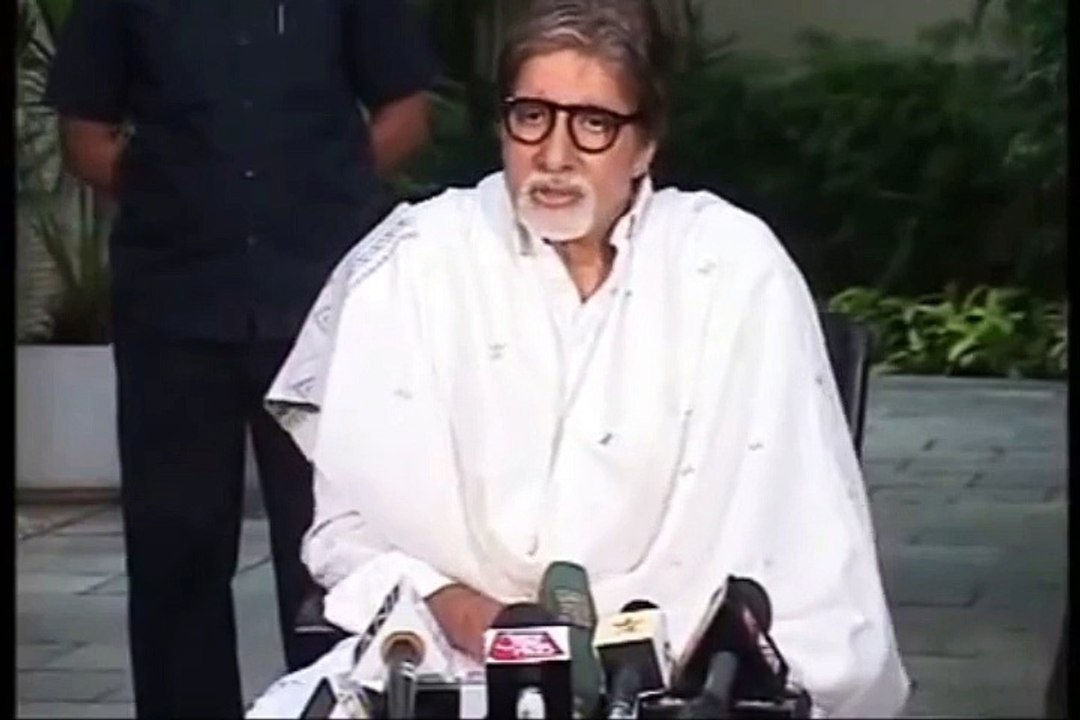 Amitabh Bachchan gets a clean chit in Bofors scam