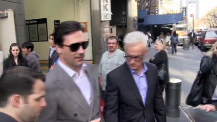 Jon Hamm dedicó su Emmy a su exnovia y a su perra