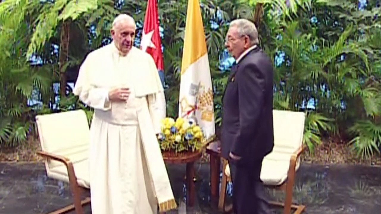 Fidel Castro reçoit le pape à son domicile de La Havane