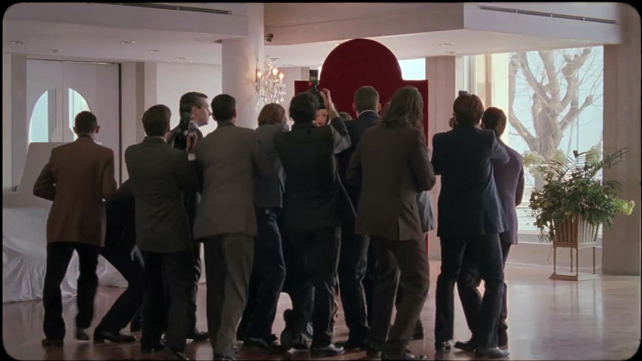 DE DJESS - MIU MIU - WOMEN'S TALES #9