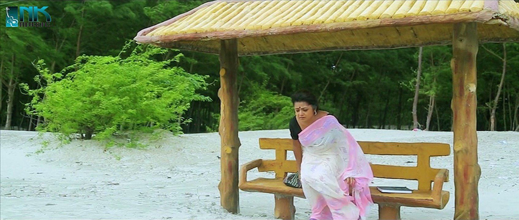 Aachhe Dukhyo Aachhe Mrityu | Bengali Movie Sad Song | Eka Ebong Eka (2015)