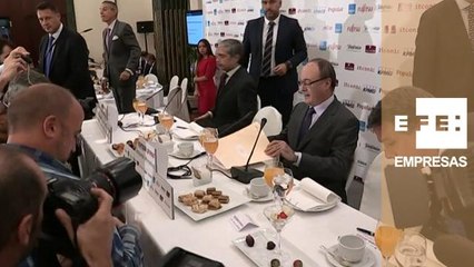 Linde avisa a Cataluña de que "tensiones graves" pueden generar un corralito