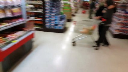 Así se sintió el terremoto en un supermercado de Chile