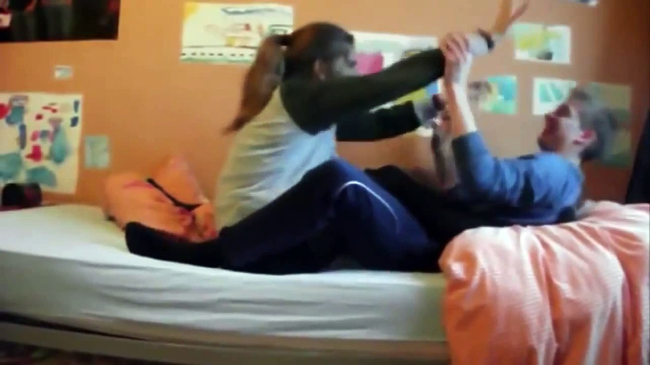 Cute Couples in Love Kissing Cuddling and Hugging 2015