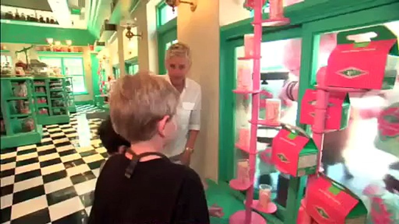 Ellen visits The Wizarding World of Harry Potter - Video Dailymotion