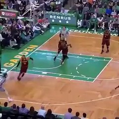 Isaiah Thomas amazing move and pass to Jerebko