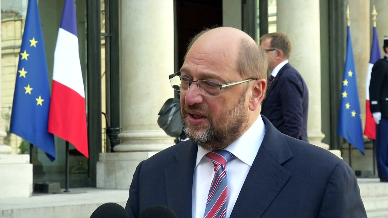 Réfugiés: Hollande reçoit le président du Parlement européen