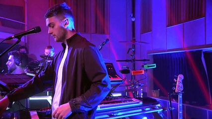 Disclosure & Sam Smith cover Hotline Bling in the Live Lounge