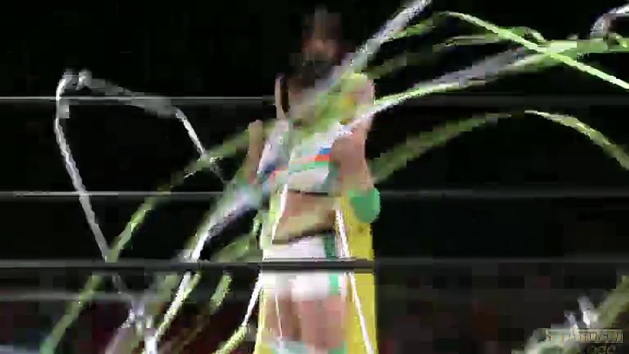 {STARDOM} Alex Lee Vs. Momo Watanabe Vs. Starfire (9/13/15)