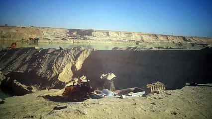 الحفر فى قناة السويس الجديدة 3فبراير 2015