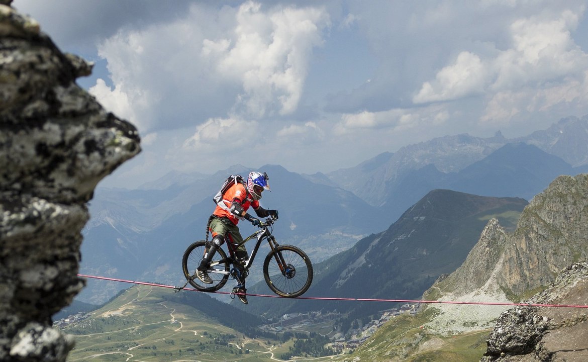 Kenny Belaey's Balance