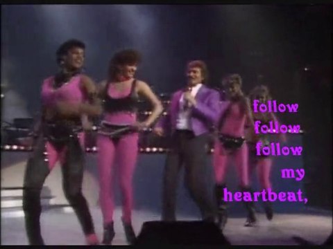 10. FOLLOW MY HEARTBEAT(LIVE WITH LYRICS) ~ ENGELBERT HUMPERDINCK