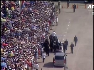 A Cuba, le pape François loue les "sacrifices" de l'Eglise