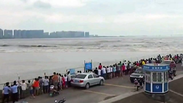 Qiantang River tidal wave in China