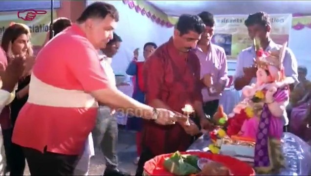 GANPATI VISARJAN 2015: Rishi Kapoor With Family Celebrates Ganpati Visarjan