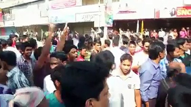 হাসতে হাসতে মারা যাবেন..এই রকম বক্তব্য জীবনে ও শুনেন নাই