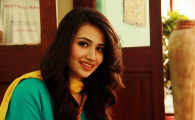 Chahat Se Hai Begani - Kumar Sanu, Alka Yagnik - Saajan .