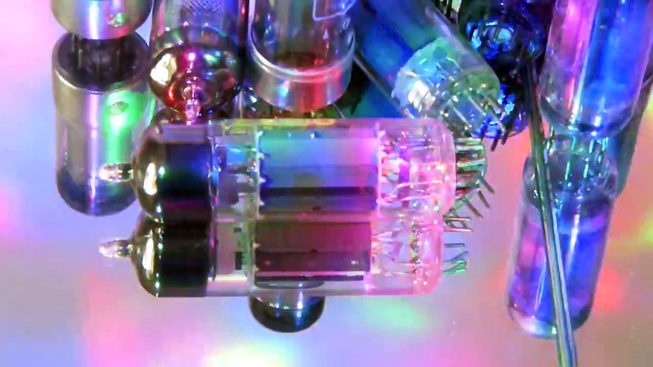 animation avec la lumiére 29 10 2015  -  720p