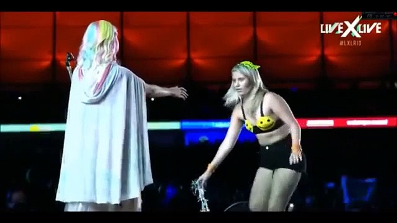 Rayane & Katy Perry - Rock in Rio 2015