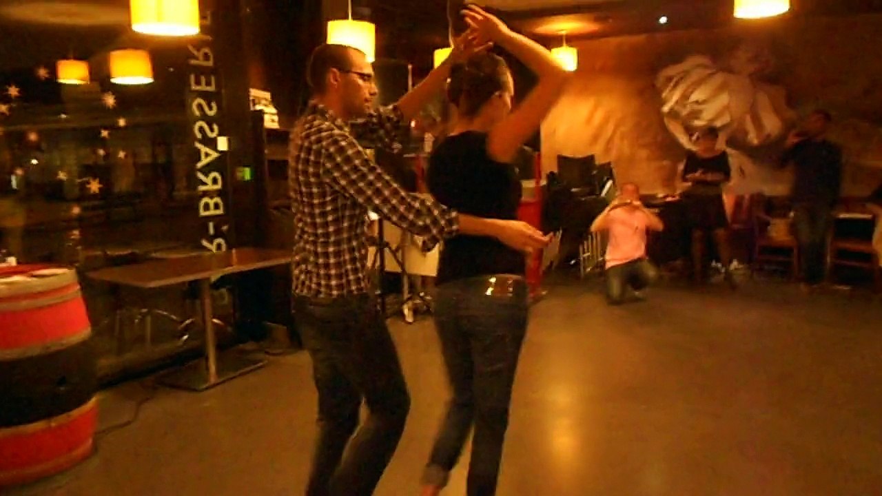 Juegos Stages inter bachata 28 octobre 2015