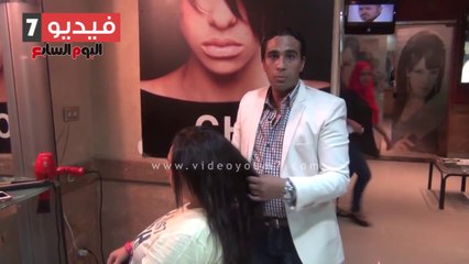 بالفيديو مراحل استخدام البوتكس أقوى وأحدث علاج لمشاكل الشعر فى العالم - YouTube