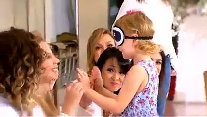 بچوں کا ٹیسٹ ۔۔ اپنی ماں کو پہچاننے کا ۔۔ عمدہ ویڈیو ہے