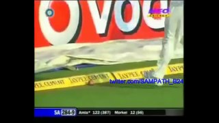 Sehwag kicks the ball to boundary and fined India with 1 penalty run