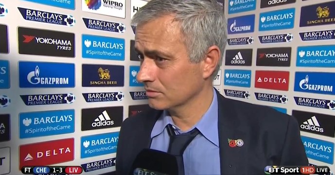 José Mourinho se mure dans le silence